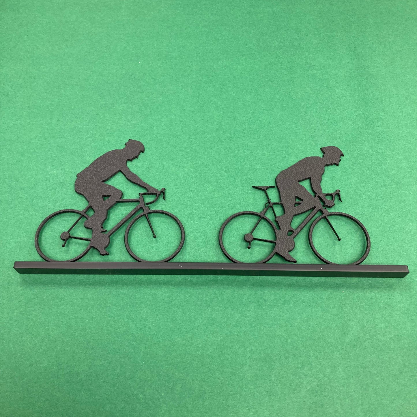 2 Cyclists - Shadow Shape