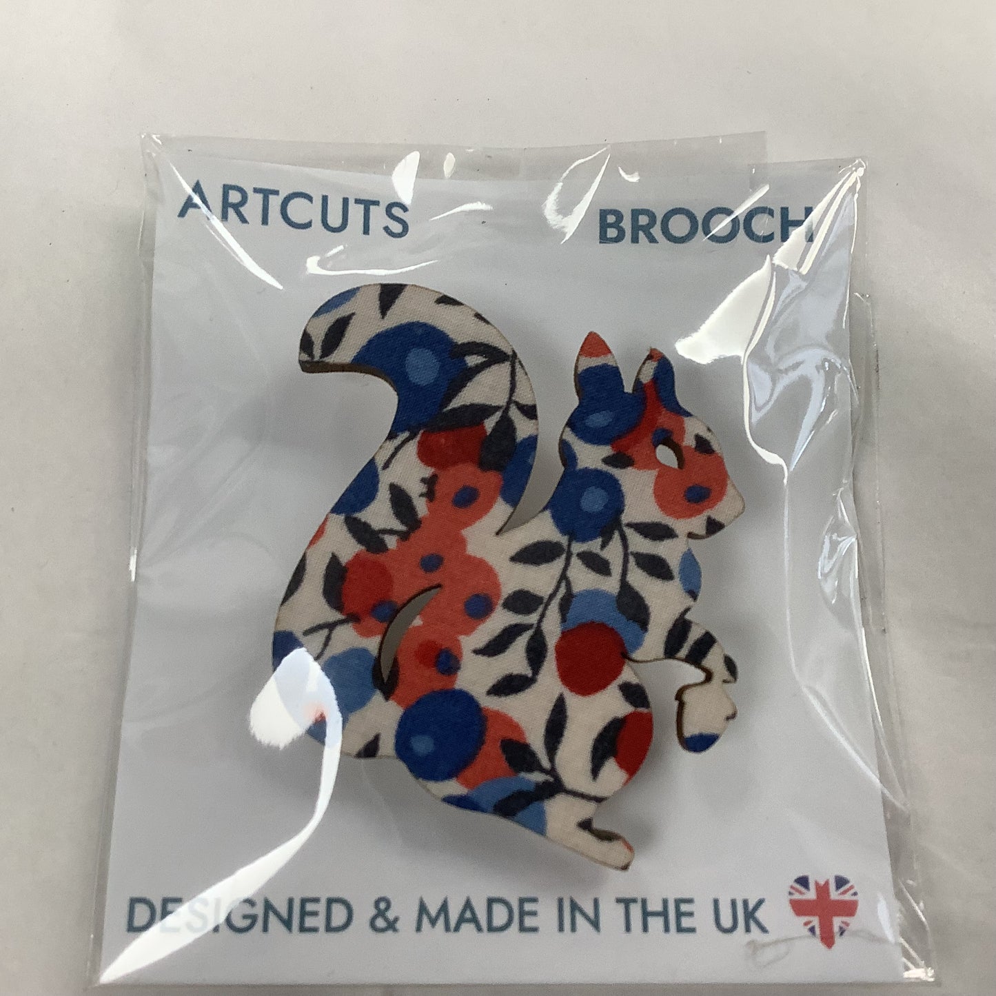 Vrijheid eekhoorn broche