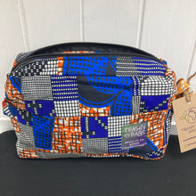 Load image into Gallery viewer, &#39;Trashy&#39; Wash Bag
