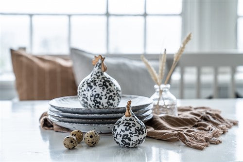 Ceramic Savanna Hens ( 2pc)