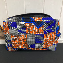 Load image into Gallery viewer, &#39;Trashy&#39; Wash Bag
