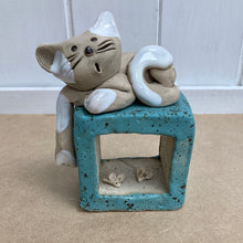 Load image into Gallery viewer, Tabby Cat on cube
