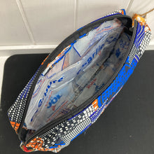 Load image into Gallery viewer, &#39;Trashy&#39; Wash Bag
