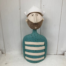 Afbeelding in Gallery-weergave laden, Sailor Bust
