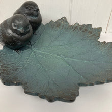 Charger l&#39;image dans la galerie, Deux oiseaux sur une feuille
