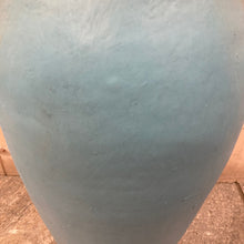 Charger l&#39;image dans la galerie, Grand vase à anse (bleu sarcelle pastel)
