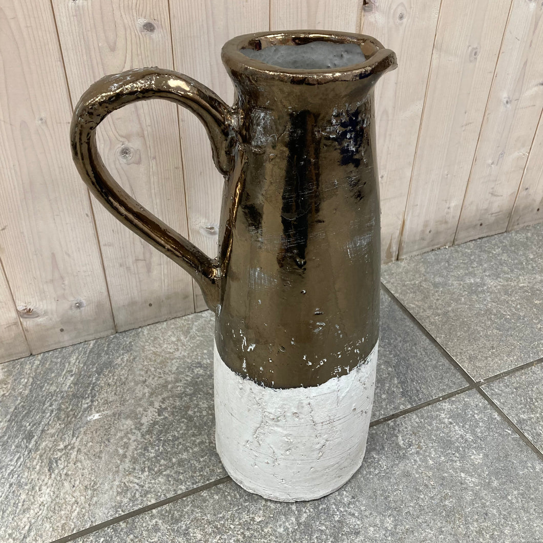Gold pitcher jug