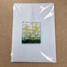 Cargar imagen en el visor de la galería, Pam Peters: Fused Glass Hanging Token Cards
