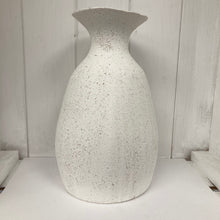 Afbeelding in Gallery-weergave laden, Small Slim Vase ( Emerald Pool)
