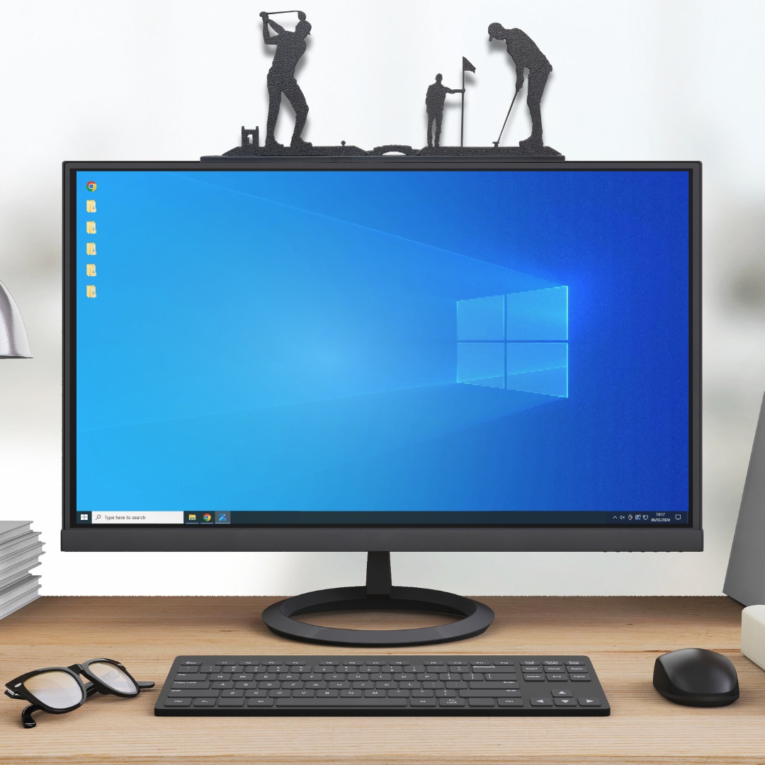 Golfing Scene Shadowshapes Topper