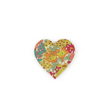 Cargar imagen en el visor de la galería, Liberty Heart Brooch
