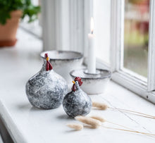 Afbeelding in Gallery-weergave laden, Bubble Black Ceramic Hens
