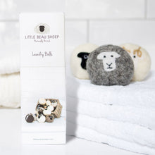 Cargar imagen en el visor de la galería, Little Beau Sheep - 3 Laundry Balls Mixed Sheep
