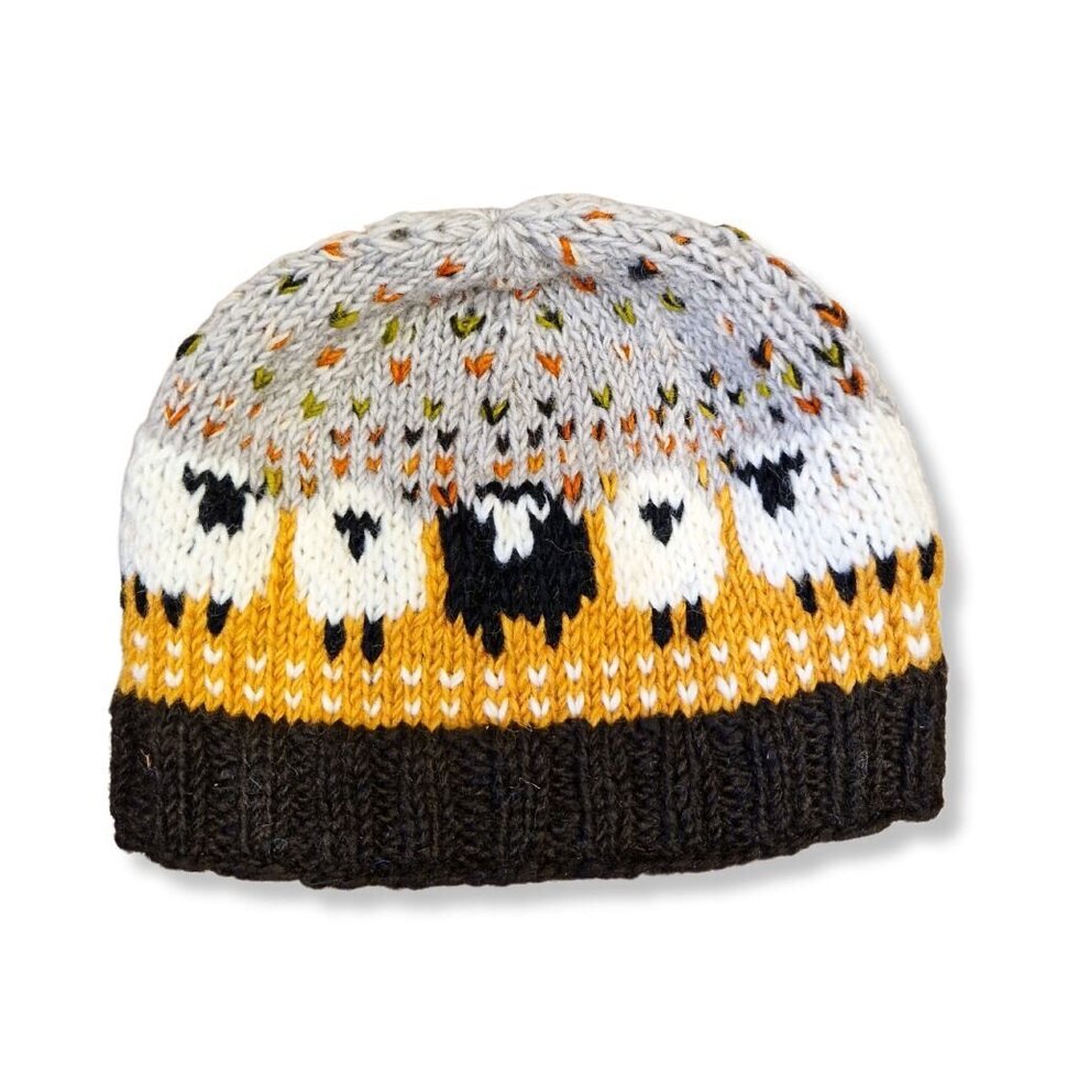 Wintertaling schapen Bobble Hat (100% handgebreide wol)