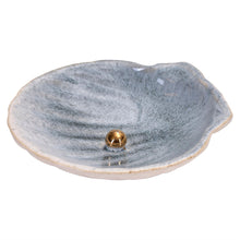 Load image into Gallery viewer, Scallop Dish with Golden Pearl
