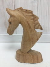 Afbeelding in Gallery-weergave laden, Wooden Horse Bust - The Coast Office
